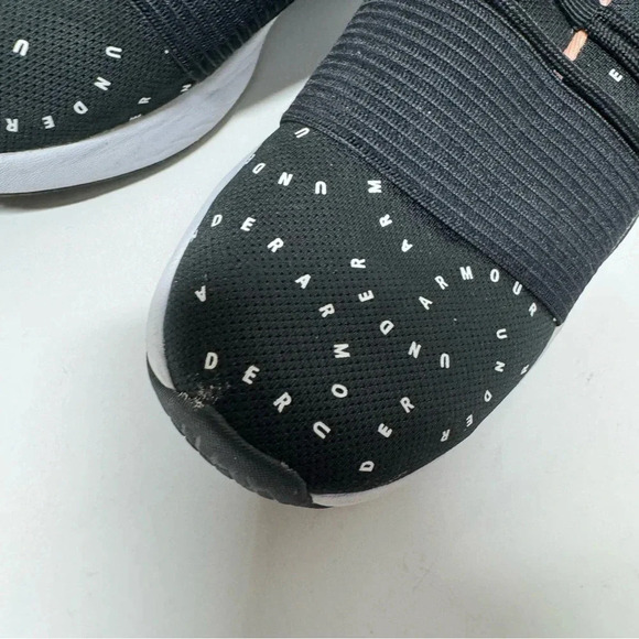 Under Armour Charged Breathe Sneakers Size 8 - Picture 4 of 10